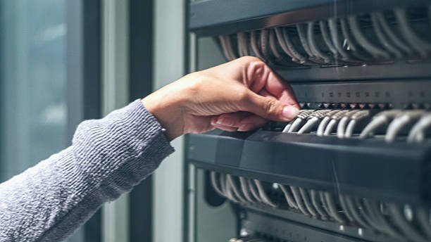 female engineer Services in server room